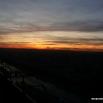 Sonnenuntergang auf dem Eiffelturm Sonnenuntergang auf dem Eiffelturm